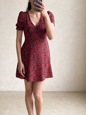 Red Floral Mini Dress | Fit & Flare V-Neck | Feminine & Flowy